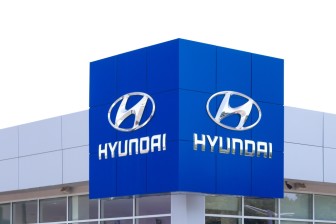 Hyundai Autombile Dealership Sign